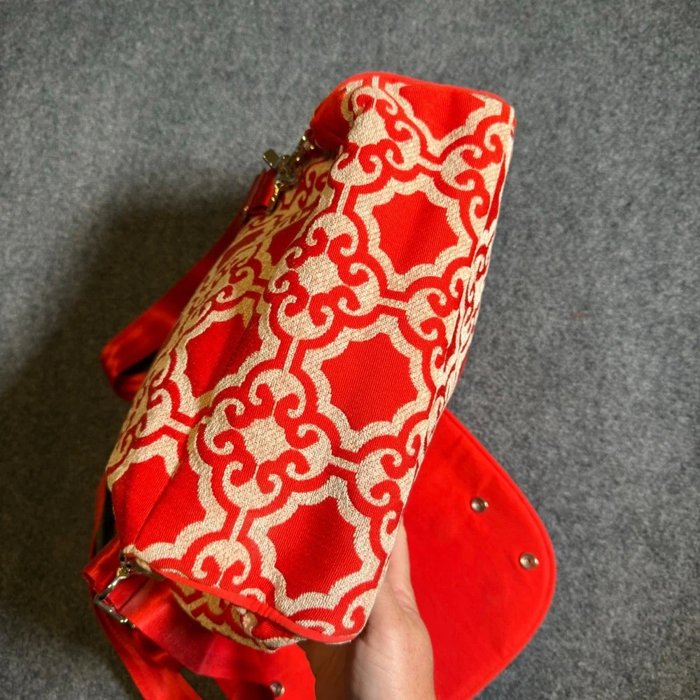 Petunia Pickle Bottom Boxy Backpack Diaper Bag Womens Red Geometric